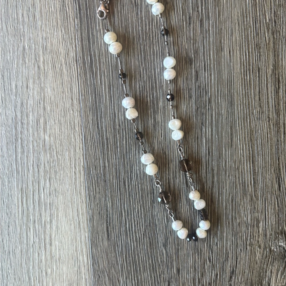 Silpada White and Silver Pearl Necklace - Picture 2 of 3